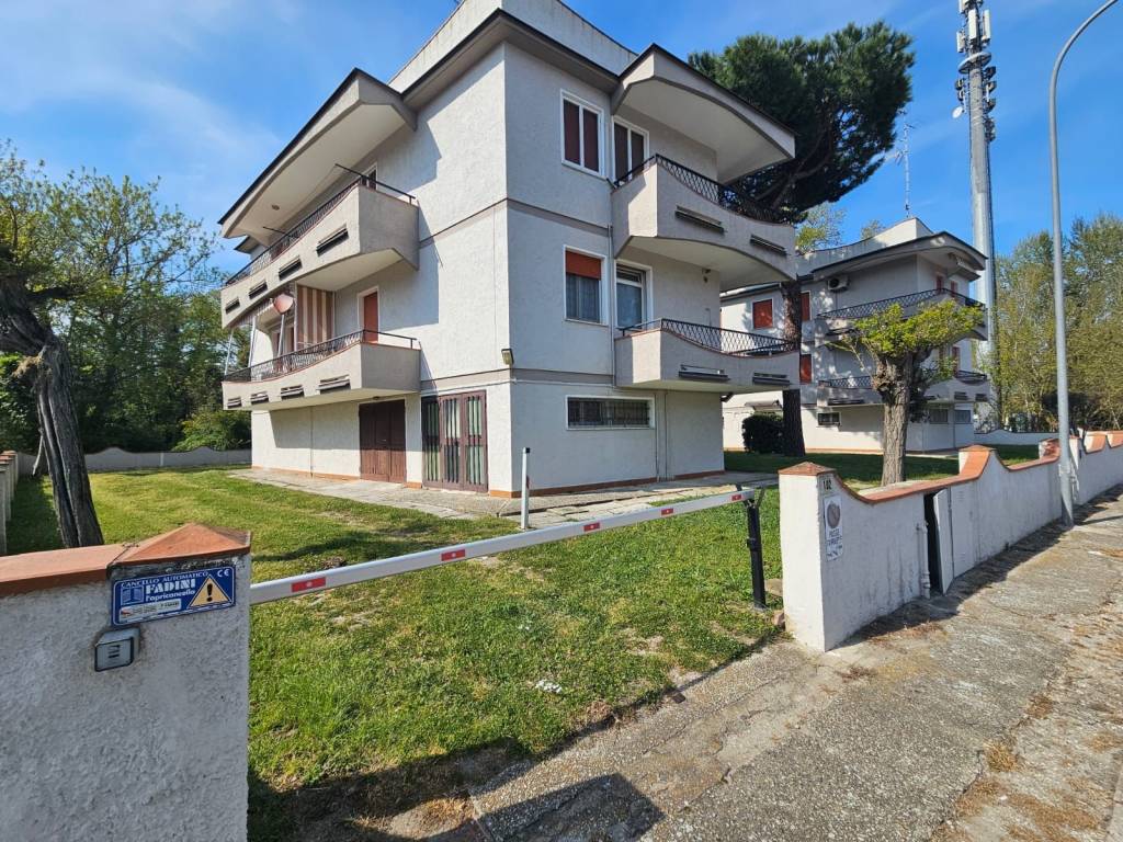 Appartamento a Comacchio in Viale Australia, 98 - Foto 2