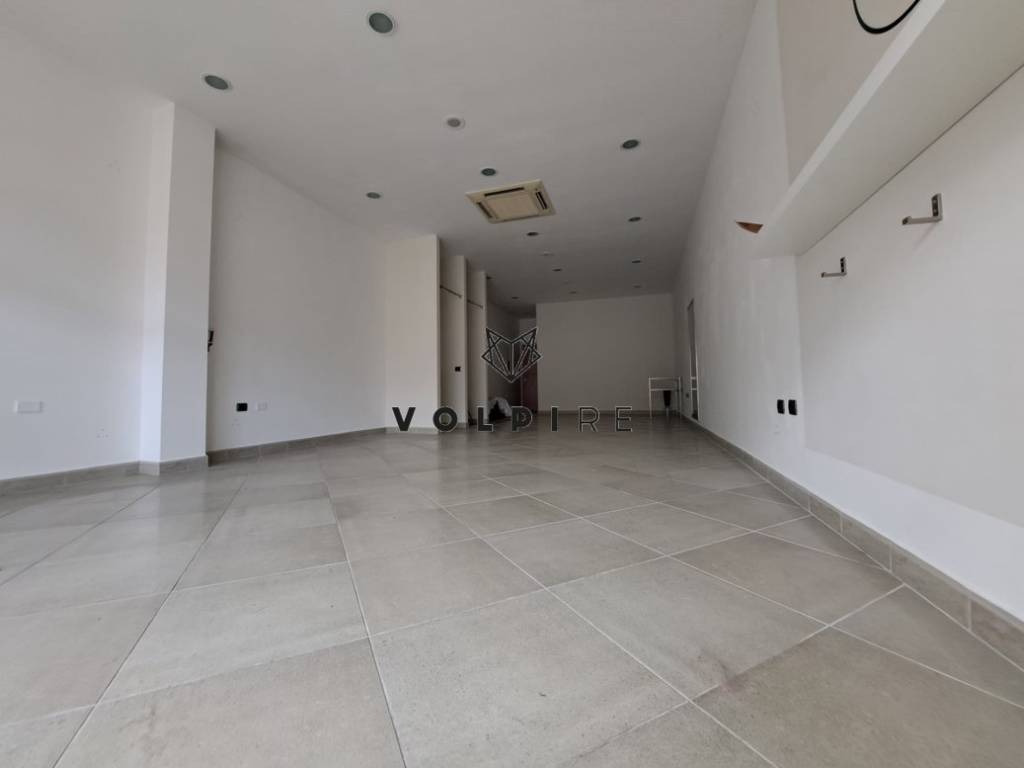 Appartamento a Gualdo tadino in Via Giuseppe Lucantoni - Foto 3