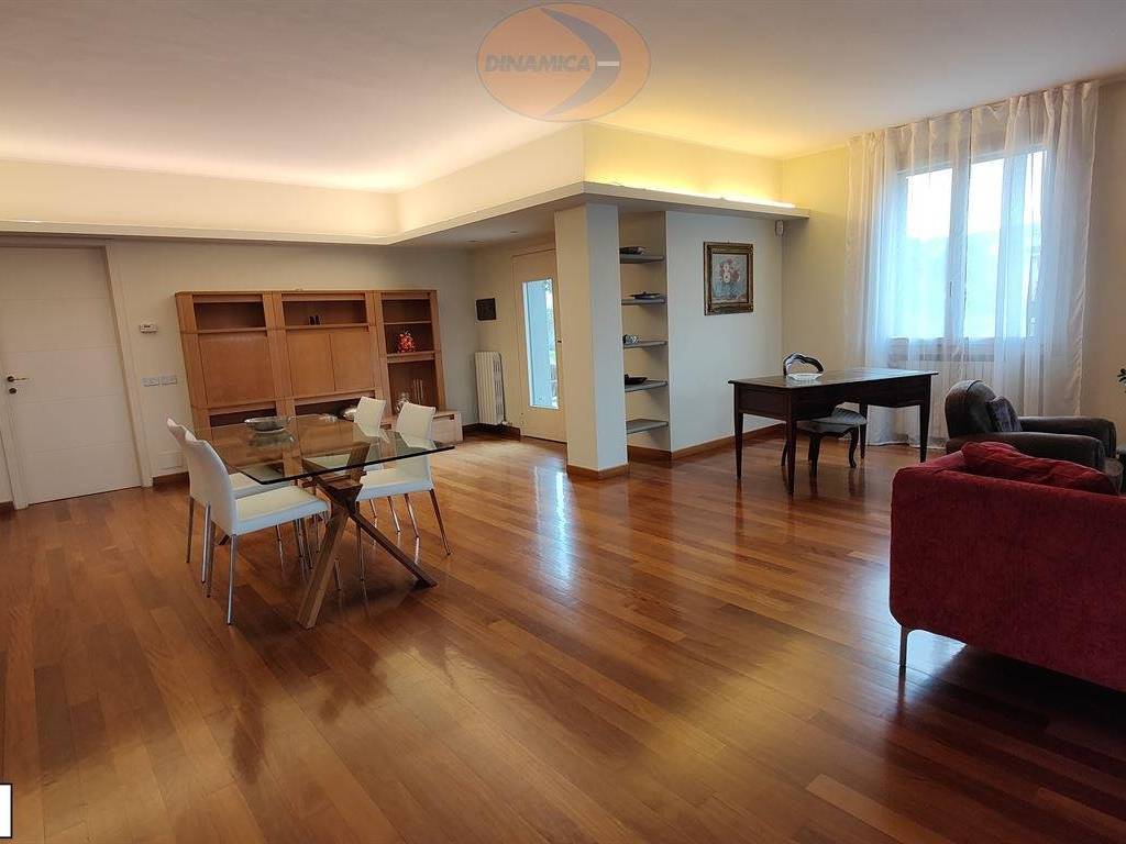 Villa a Casatenovo in Via Puecher - Foto 2
