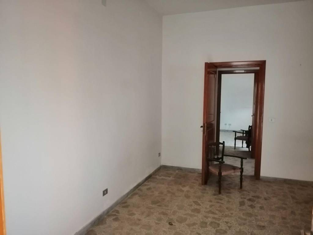 Palazzo / stabile a Carmiano in Via della Pace, 143 - Foto 3