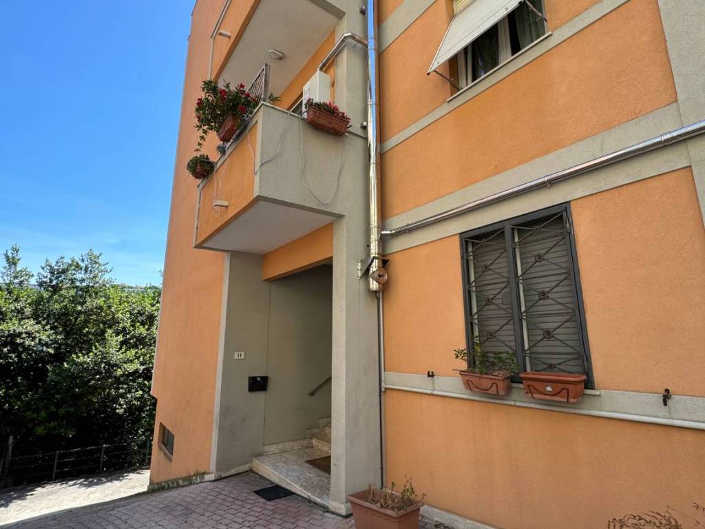 Appartamento a Ancona in Via Agugliano - Foto 2
