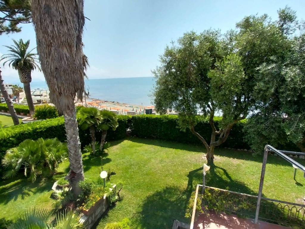 Villa a San felice circeo in Lungomare Circe - Foto 4
