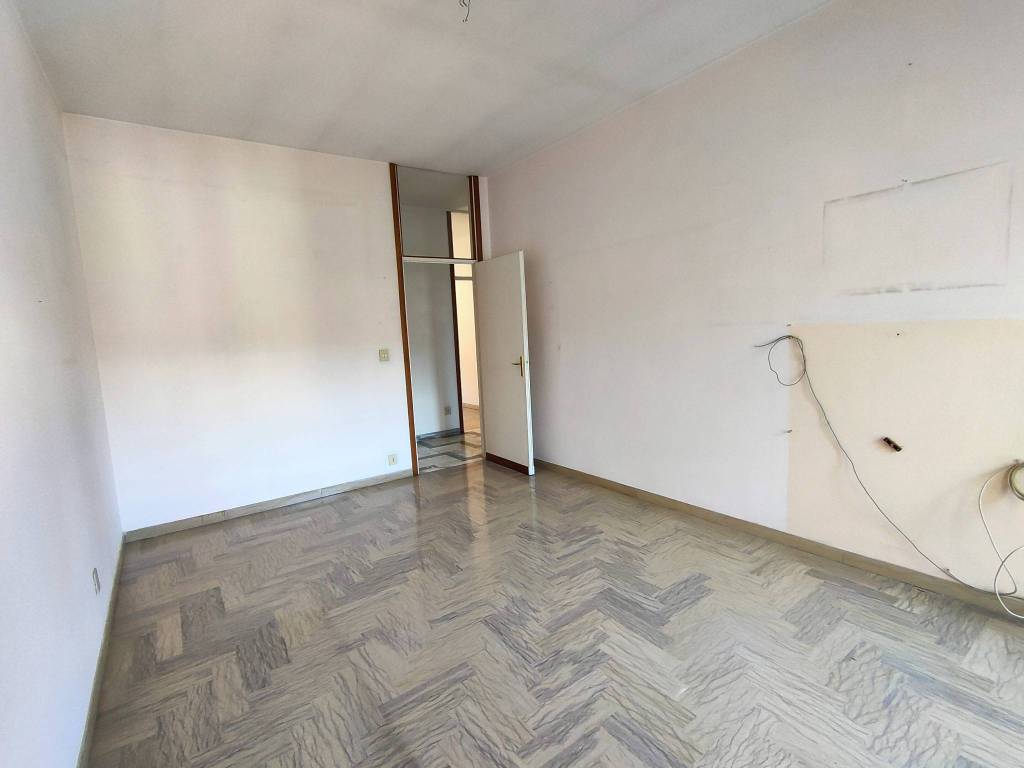 Appartamento a Asti in Via Giosuè Carducci, 52 - Foto 3