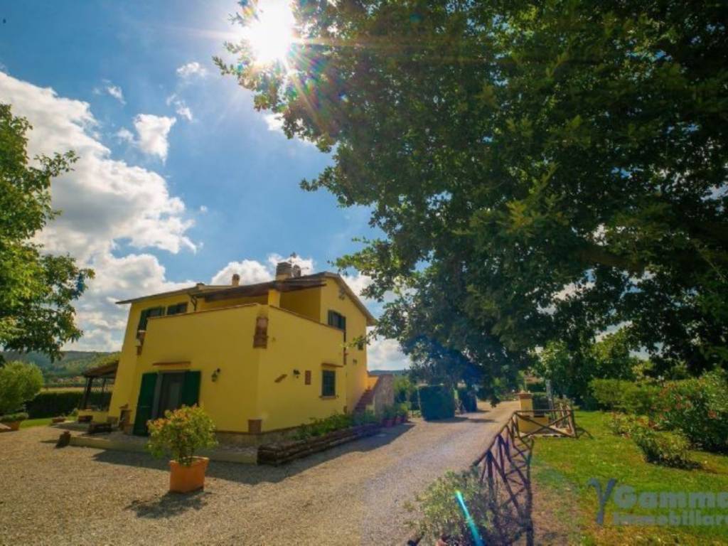 Rustico / casale a Manciano in Strada Provinciale s.n.c - Foto 2