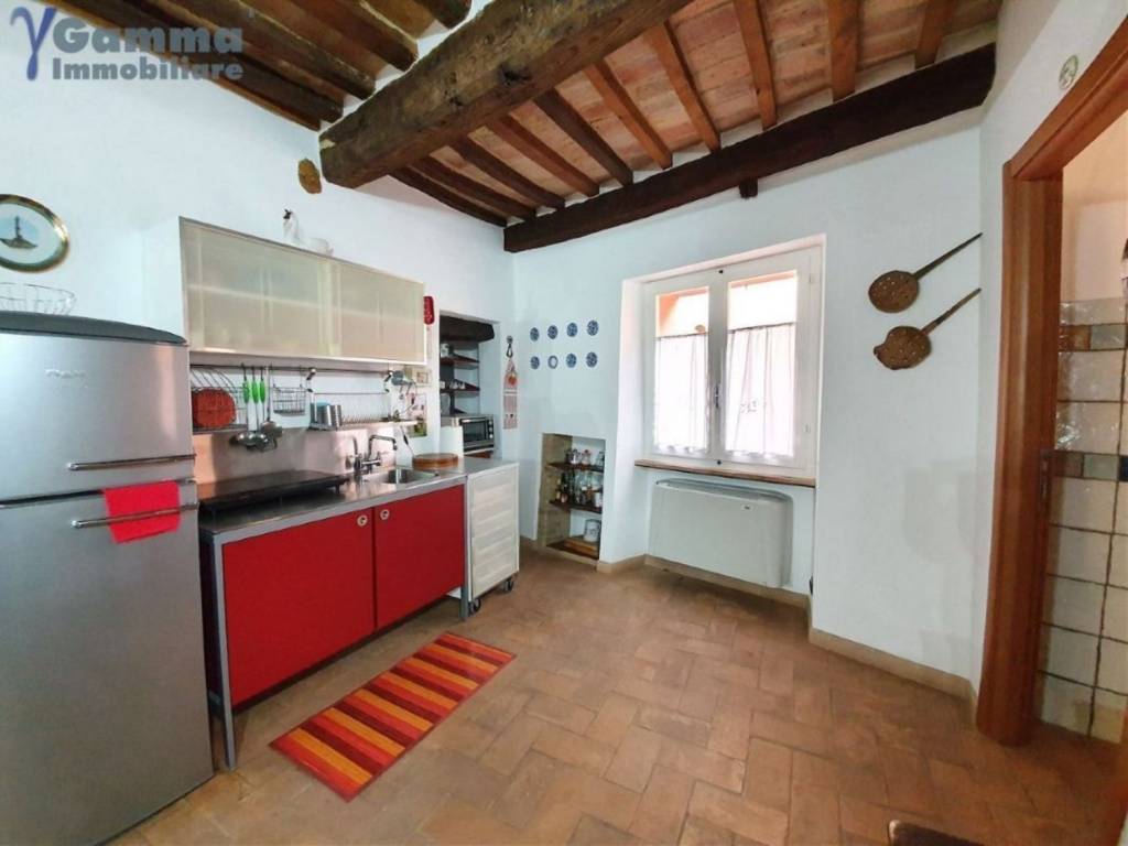 Appartamento a Magliano in toscana in Via Giuseppe Garibaldi - Foto 5