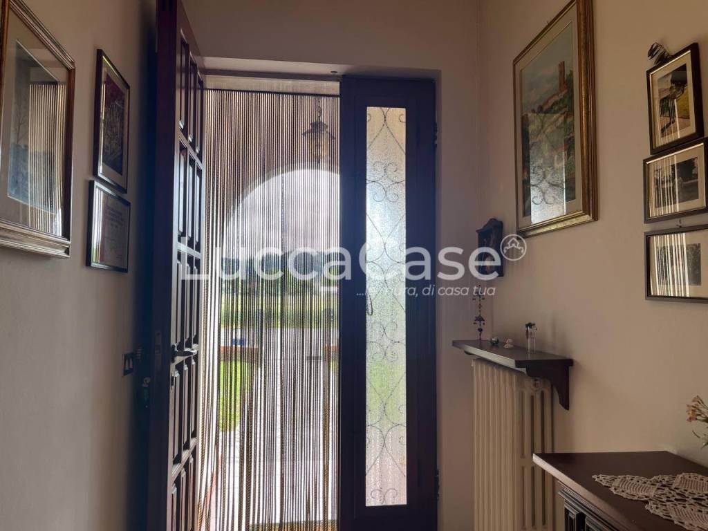 Villa a Porcari in Via Pacconi, , 55016 - Foto 2