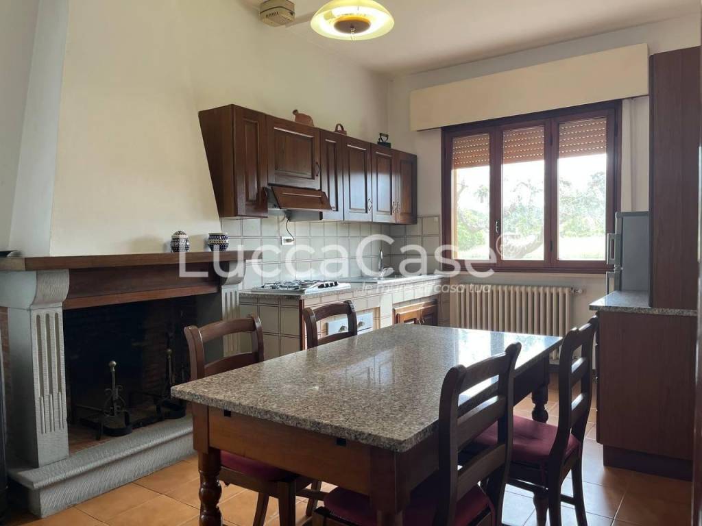 Villa a Porcari in Via Pacconi, , 55016 - Foto 4