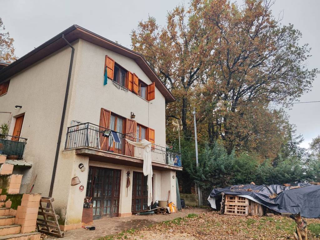 Villa a Longone sabino in Longone Sabino, 86 - Foto 2