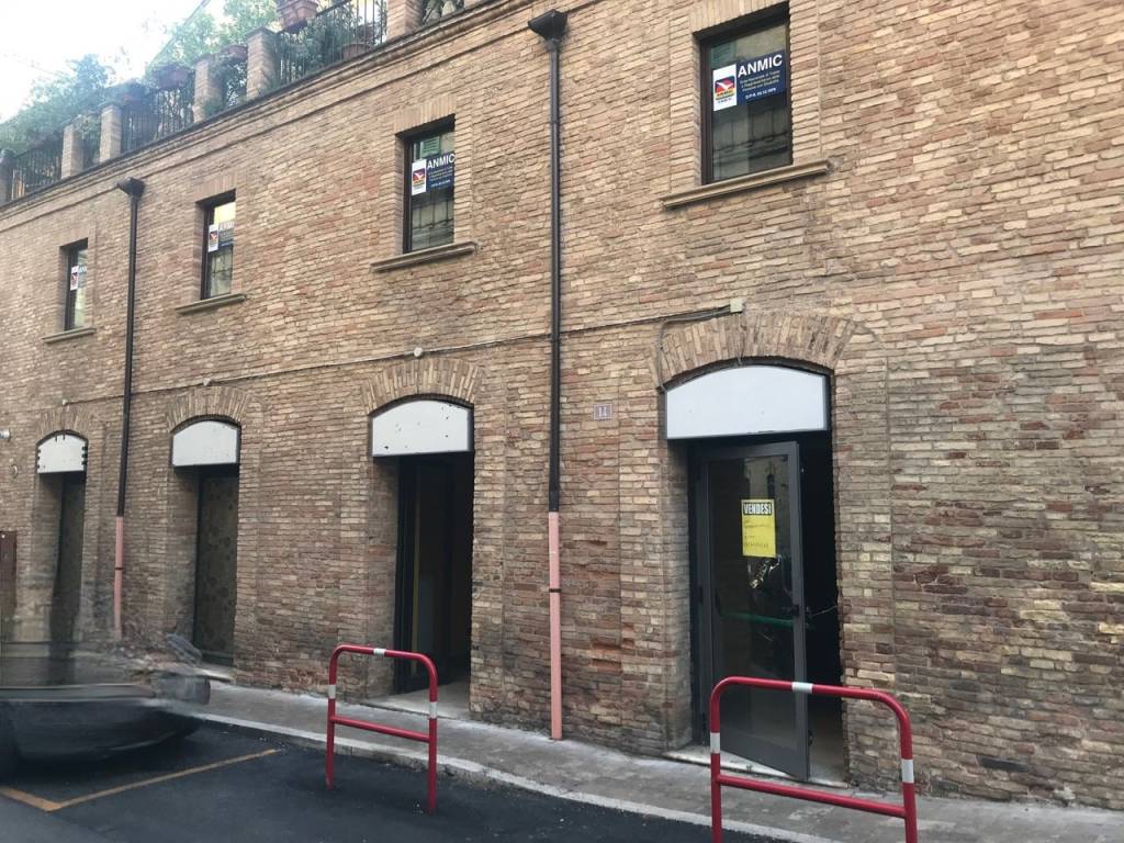 Palazzo / stabile a Chieti in Via Nicola da Guardiagrele, 14 - Foto 3