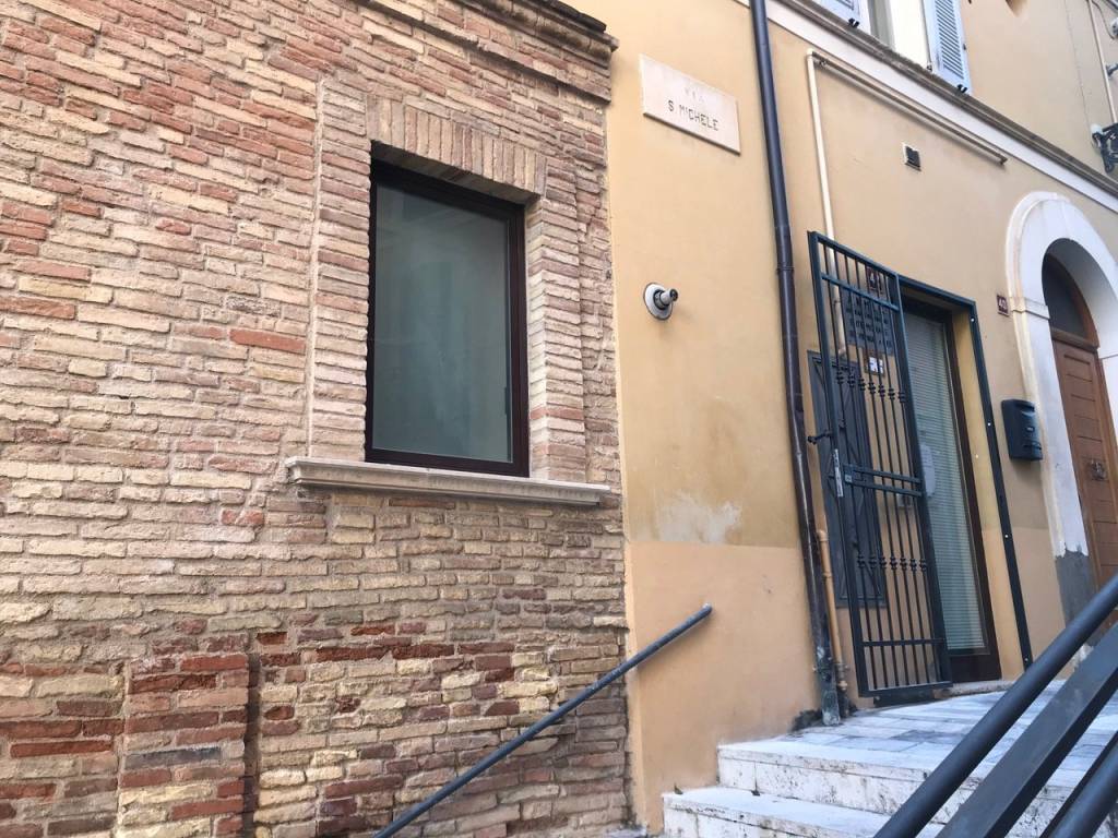 Palazzo / stabile a Chieti in Via Nicola da Guardiagrele, 14 - Foto 5