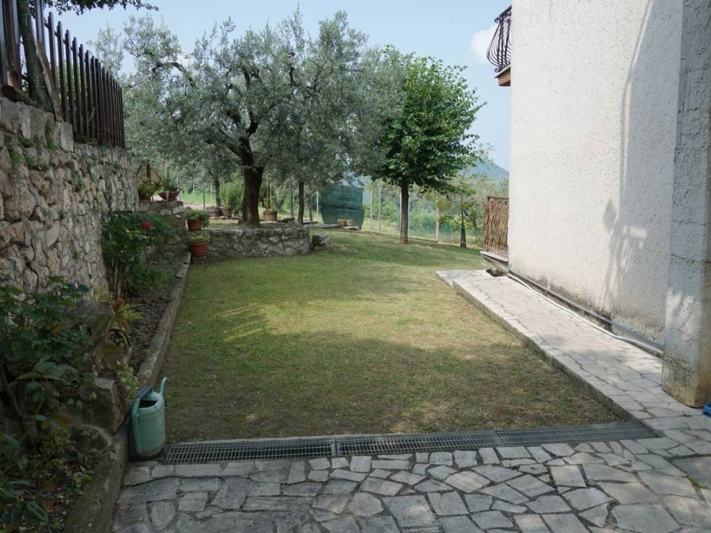 Appartamento a Scandriglia in Viale Santa Barbara S.N.C. - Foto 5