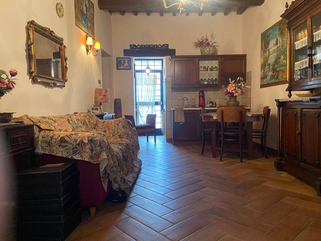 Casa indipendente a Gualdo tadino in Via Bonfigli - Foto 2