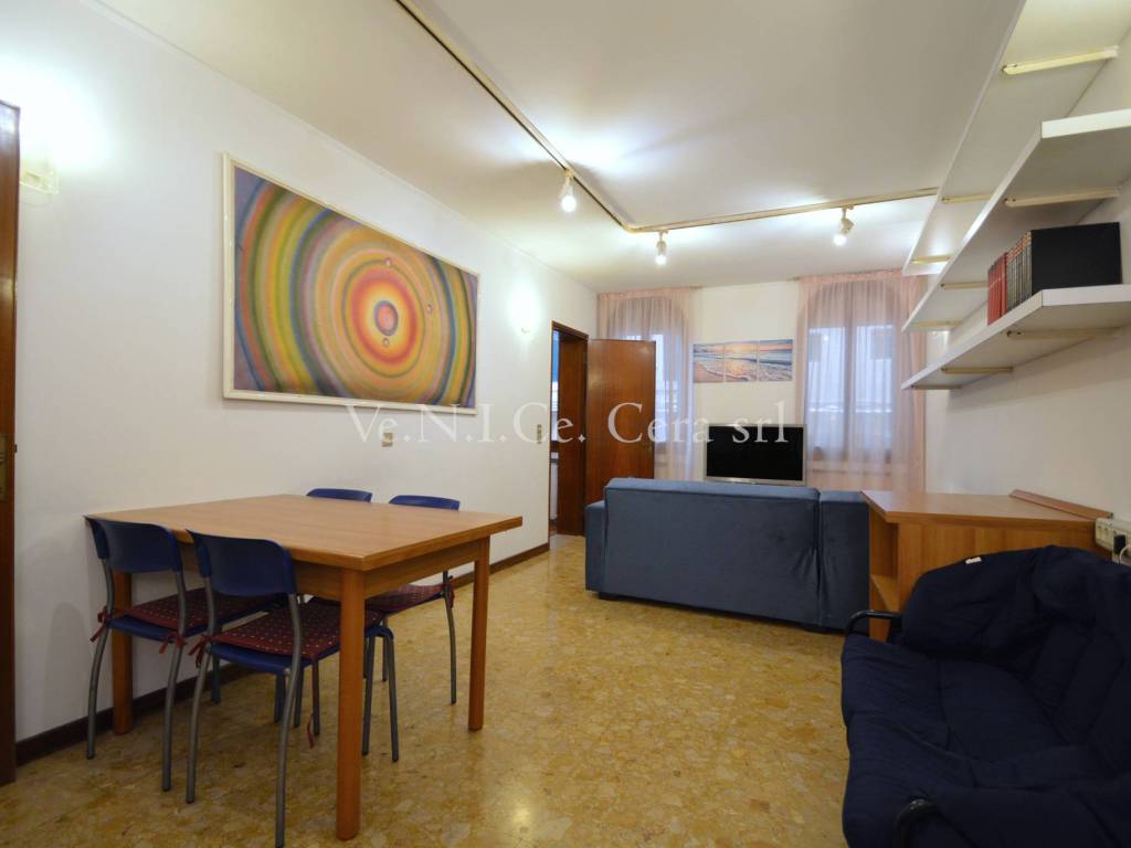 Appartamento a Venezia in Campo Santo Stefano - Foto 2
