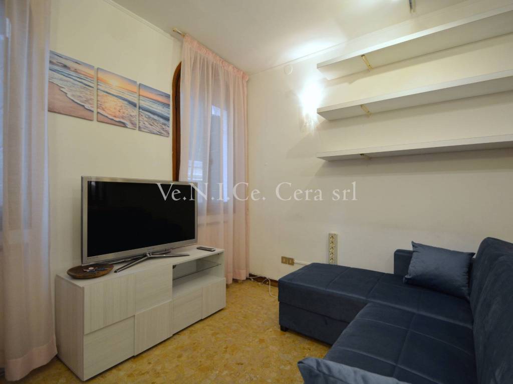 Appartamento a Venezia in Campo Santo Stefano - Foto 4