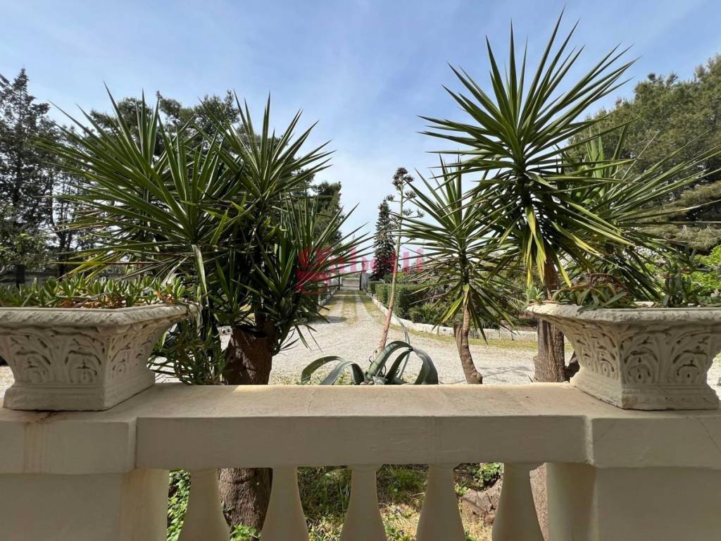 Villa a Arnesano in via Garibaldi, 43 - Foto 3