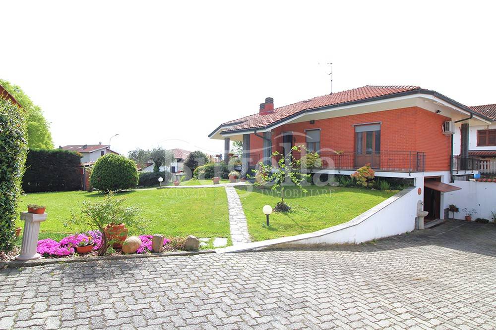 Villa a Cavaglià in Via Michelangelo Buonarroti, 5 - Foto 2