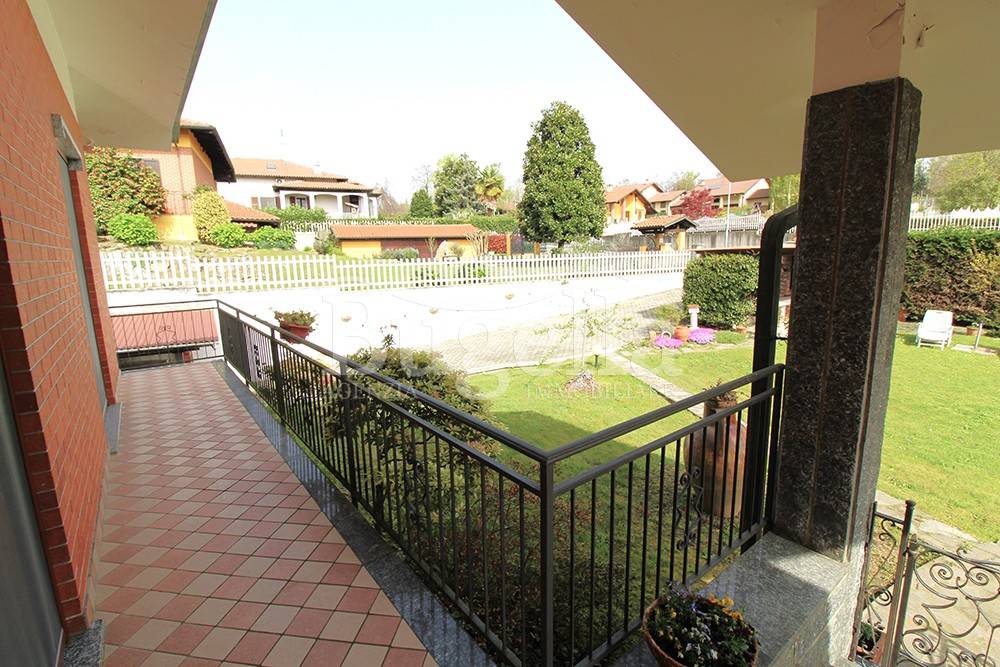 Villa a Cavaglià in Via Michelangelo Buonarroti, 5 - Foto 5