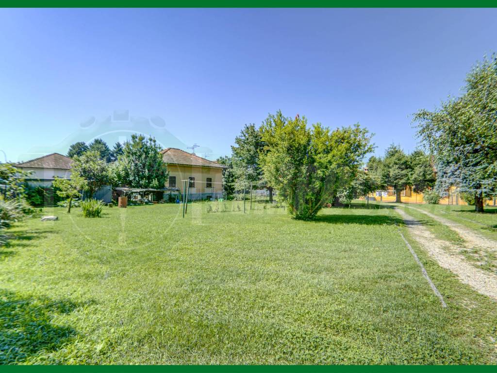Villa a Monvalle in Via Piave - Foto 3