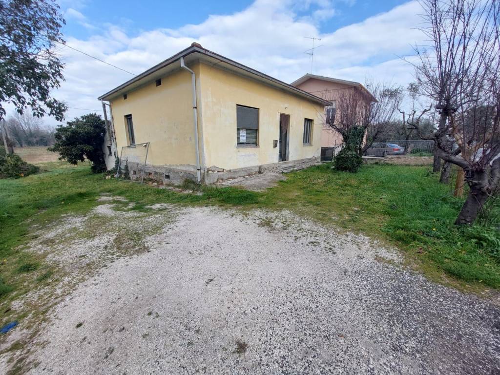 Casa indipendente a Senigallia in Via Arceviese, 120 - Foto 3