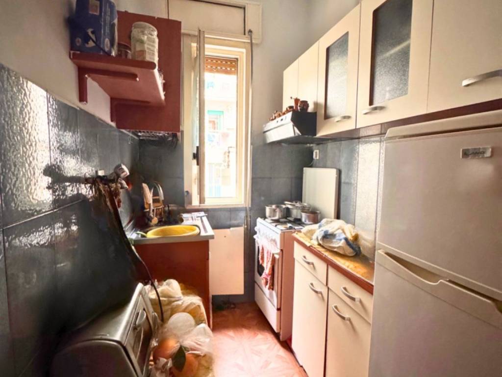 Appartamento a Napoli in Via Raffaele Stasi, 10 - Foto 4