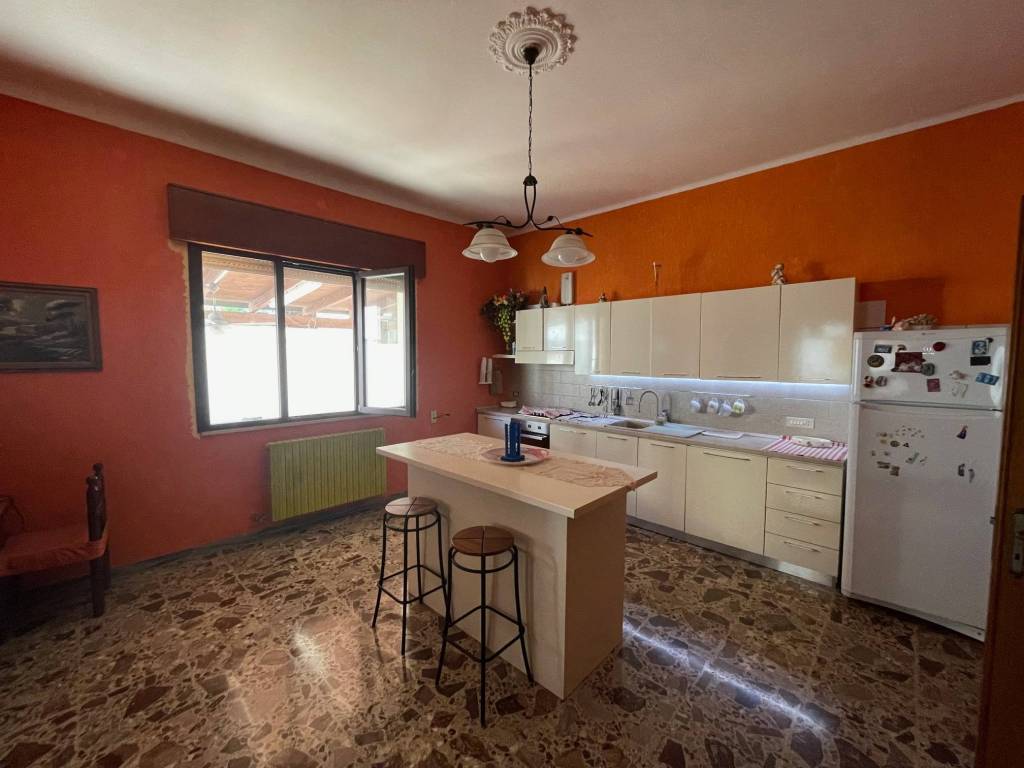 Appartamento a Carmiano in Via Vittorio Alfieri, 14 - Foto 2