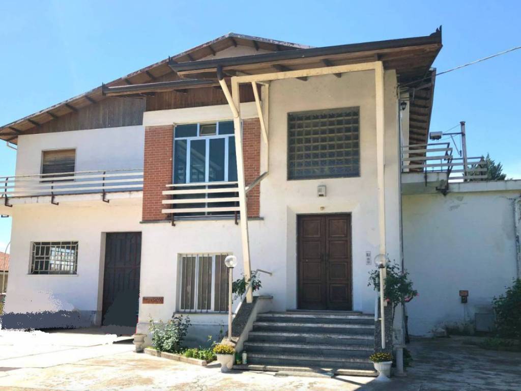 Appartamento a Santa vittoria d'alba in Via Alba - Foto 2