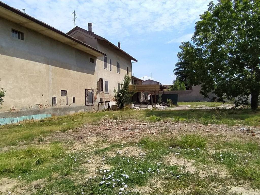 Rustico / casale a Borghetto lodigiano in Via Giuseppe Garibaldi, 30 - Foto 3