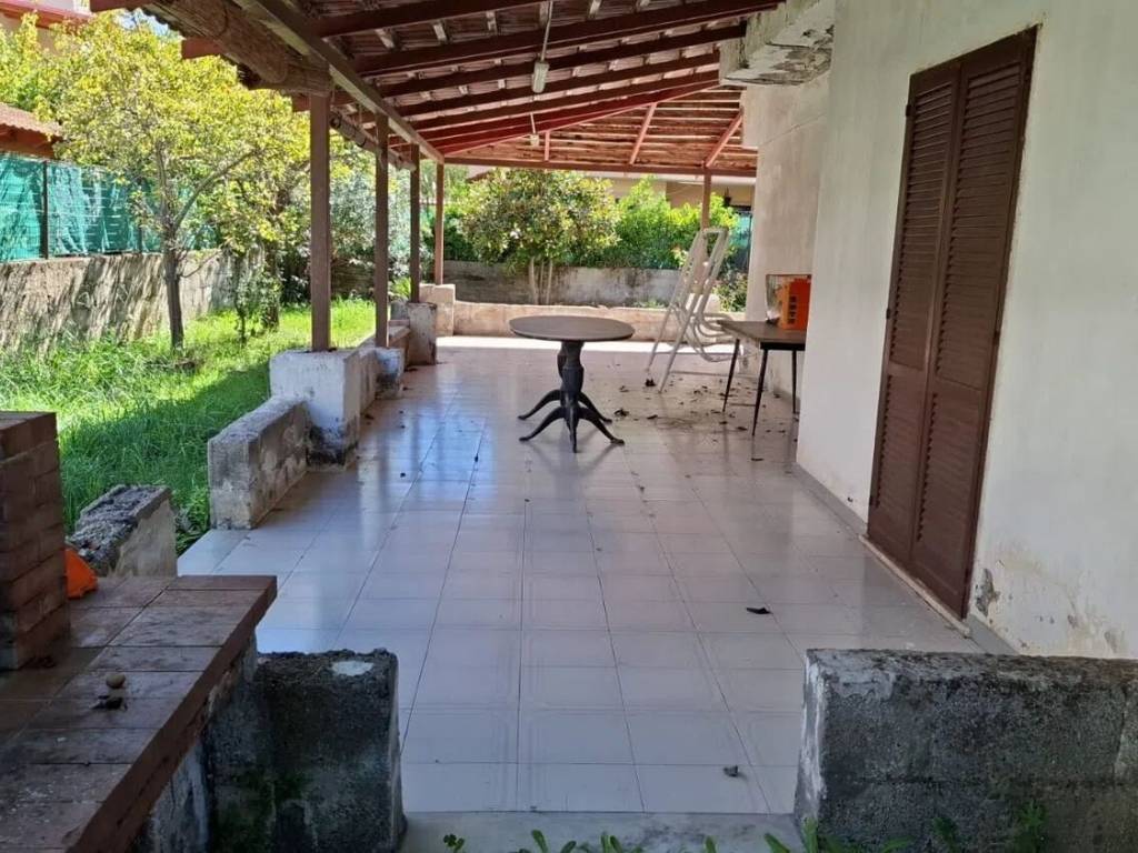 Villa a Cellole in Viale Stromboli, 40 - Foto 3