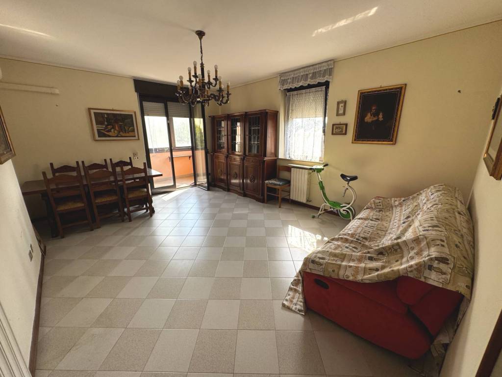 Appartamento a Mirandola - Foto 4