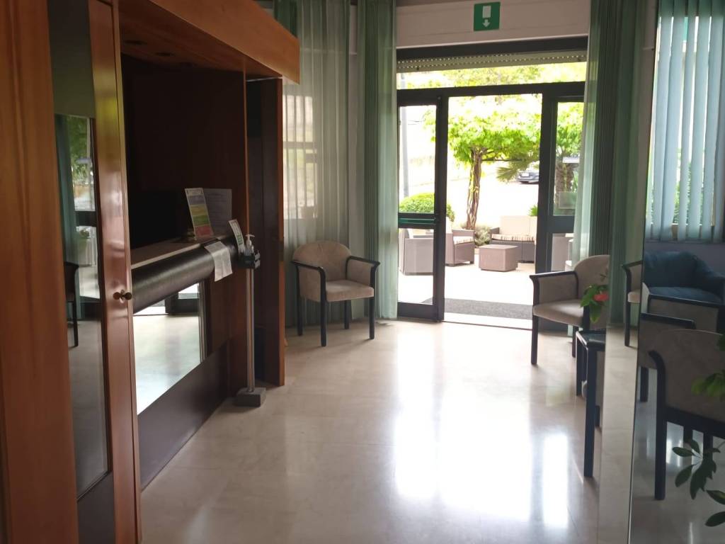 Palazzo / stabile a Chianciano terme in Viale Guido Baccelli, 100 - Foto 4
