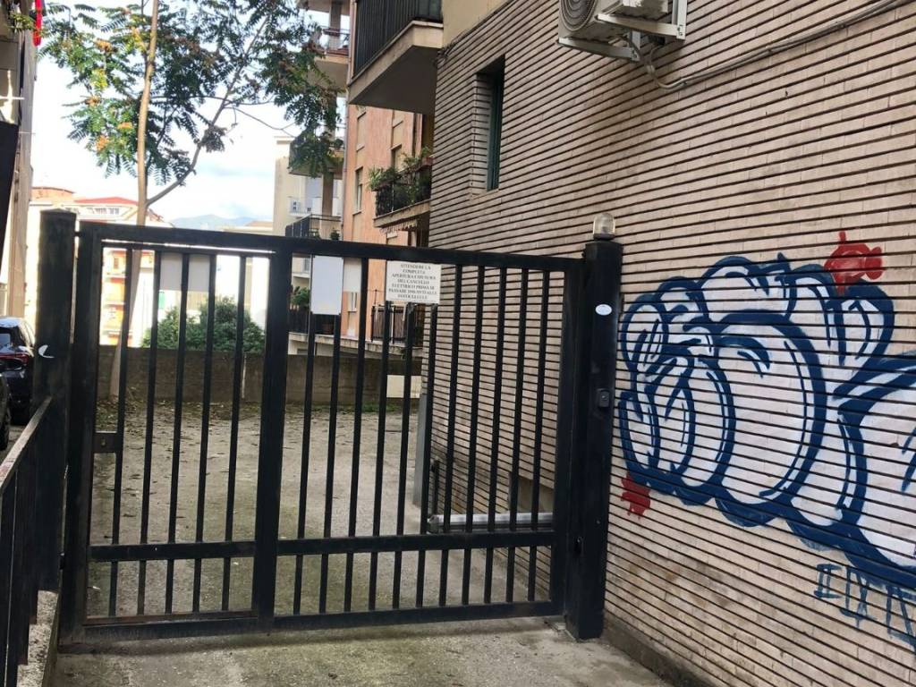 Appartamento a Cosenza in Via Pasquale Rossi, 28 - Foto 2