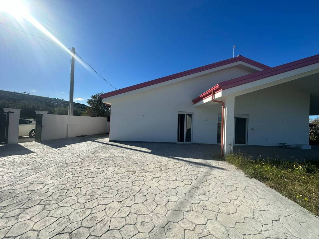 Villa a Briatico in Località Piana di Vada - Foto 5