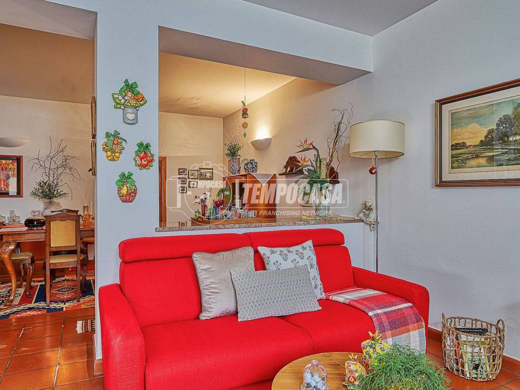 Appartamento a Arcisate in Via del Dovese - Foto 4