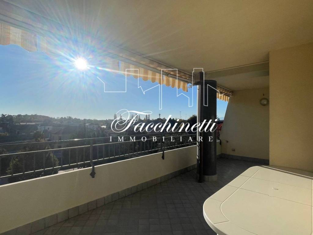 Appartamento a Gallarate in Via Marco Polo, 43 - Foto 2