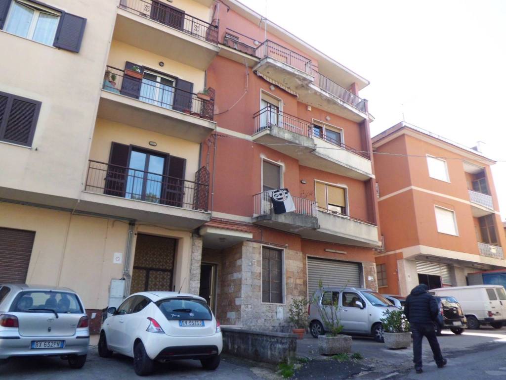 Appartamento a Frosinone in Via Vincenzo Ferrarelli - Foto 3