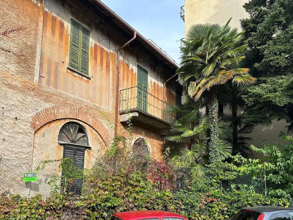 Villa a Verbania in Via Marco De Marchi, 6 - Foto 2