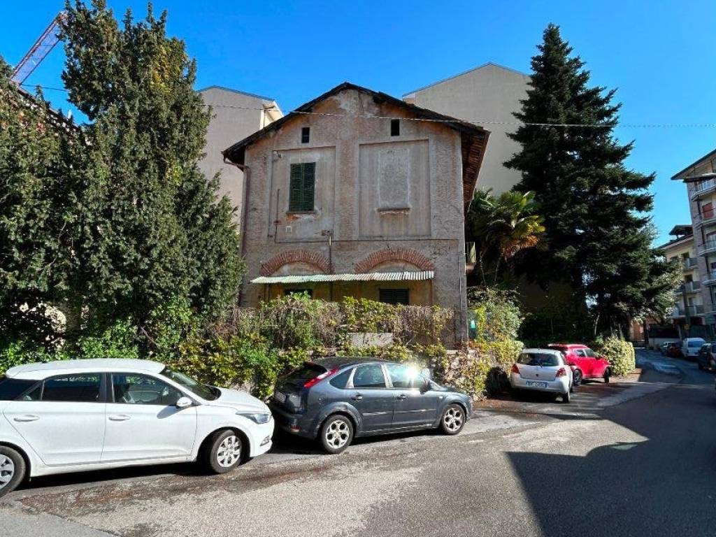 Villa a Verbania in Via Marco De Marchi, 6 - Foto 4
