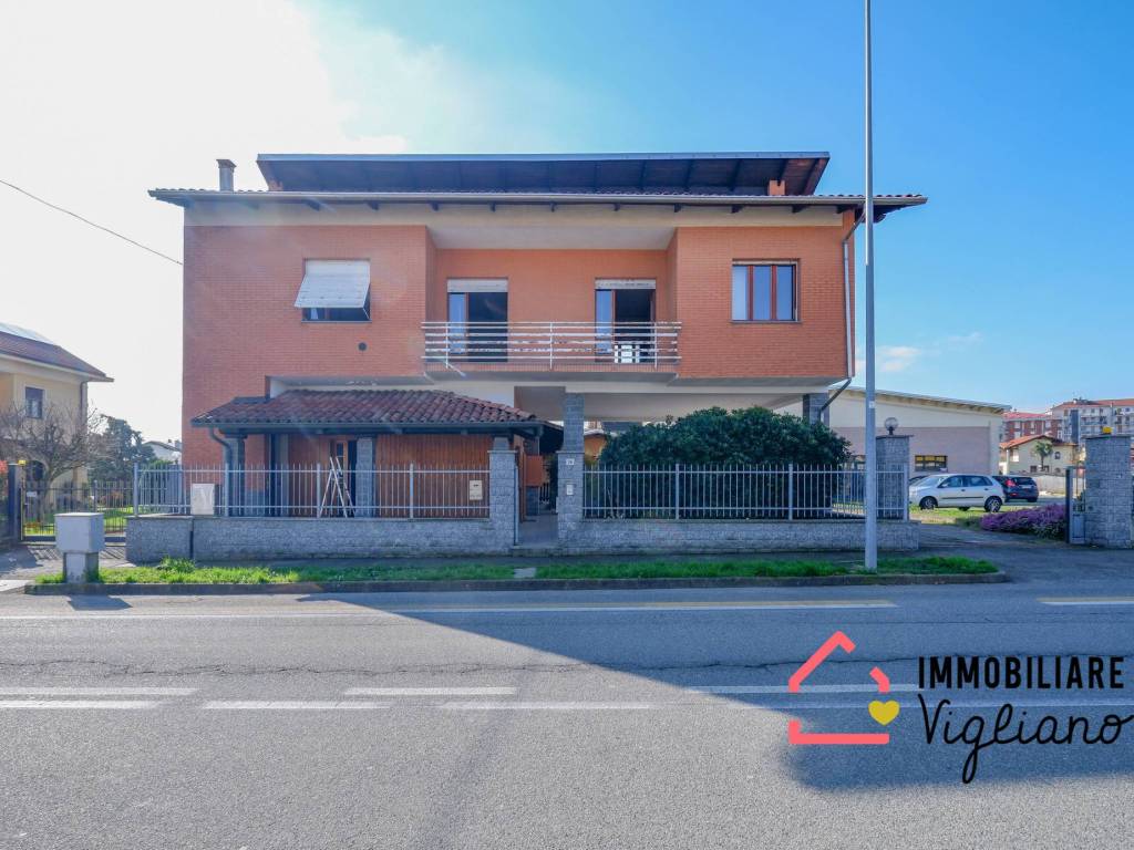 Villa a Vigliano biellese in Corso Avilianum, 26 - Foto 3