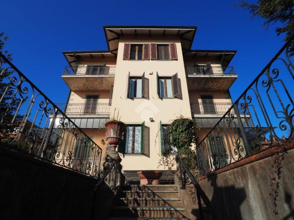 Villa a Roasio in Via F. Turati, 24 - Foto 2