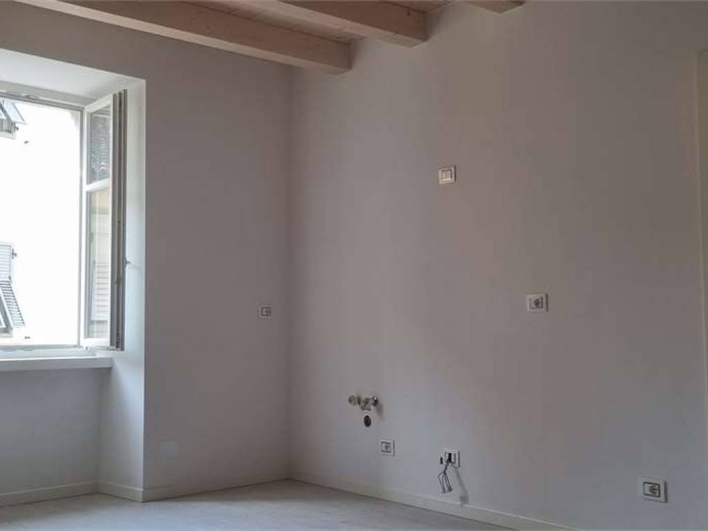 Appartamento a Rovereto in VIA MAZZINI - Foto 2