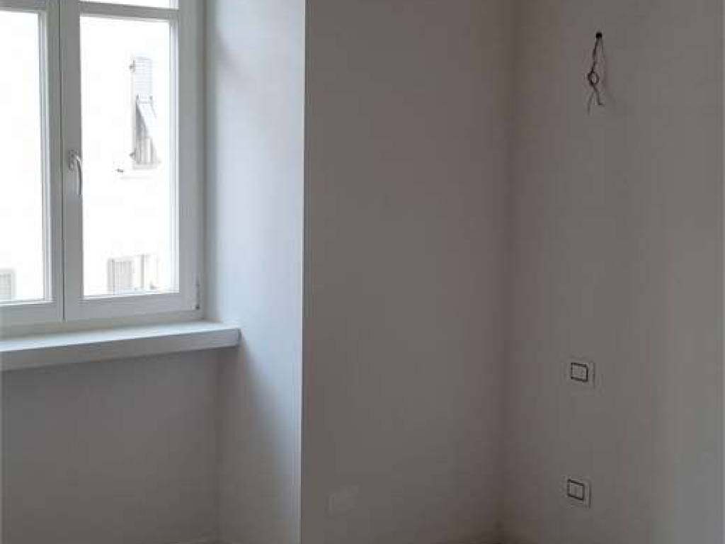 Appartamento a Rovereto in VIA MAZZINI - Foto 3