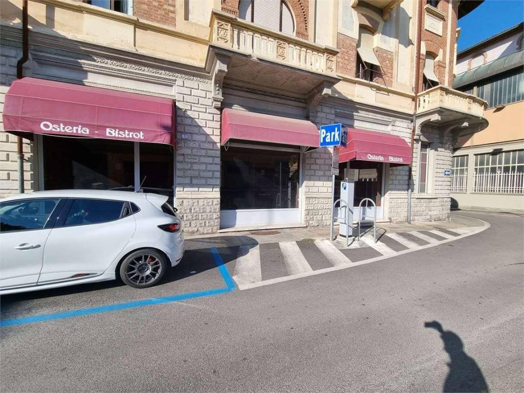 Immobile a Alba in piazza Michele Ferrero - Foto 3