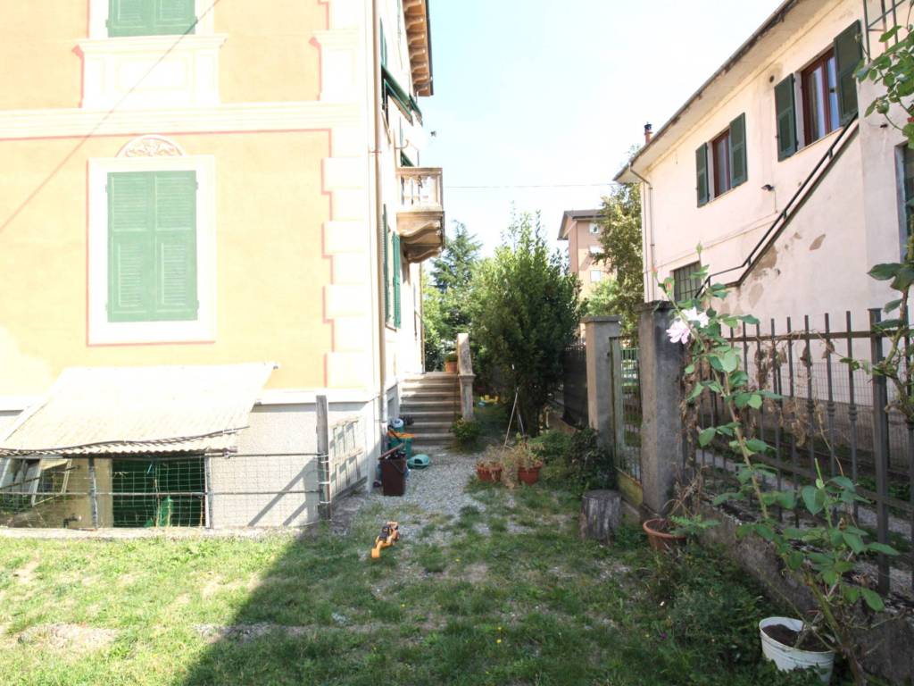 Villa a Arquata scrivia in Via Roma - Foto 3