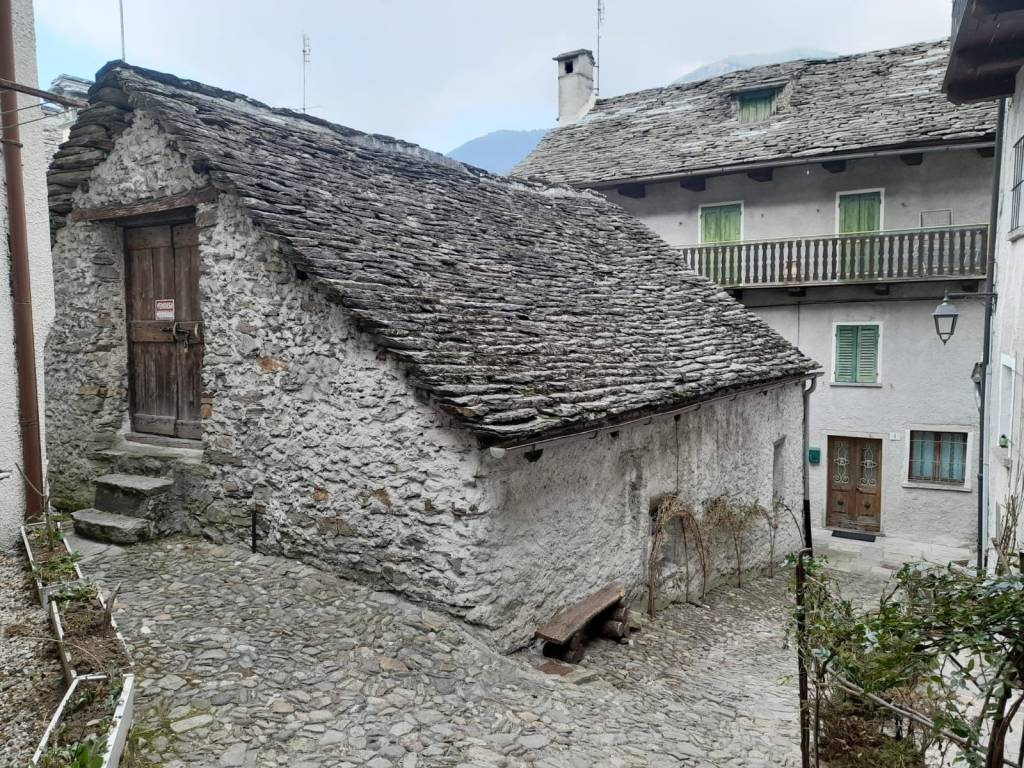 Rustico / casale a Druogno in Via Don Carlo Baratta - Foto 2