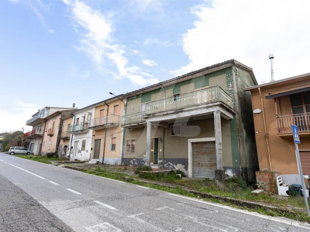 Casa indipendente a Montemiletto in Contrada Serra, 136 - Foto 2