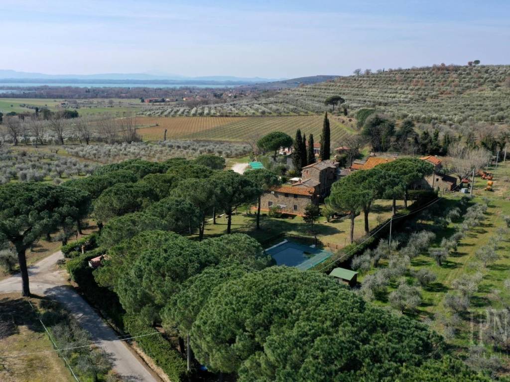 Villa a Tuoro sul trasimeno in Via Fonte Sant'Angelo - Foto 4