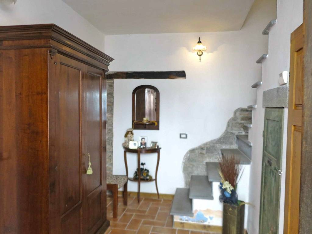 Casa indipendente a Minucciano in Via Vinacciara, 6 - Foto 3