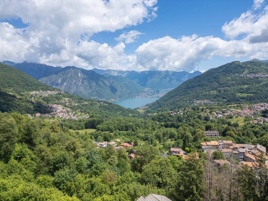 Villa a Alta valle intelvi in Via Rocco Lurago, 32 - Foto 4