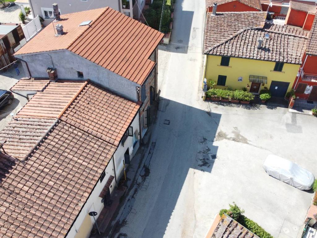 Casa indipendente a Pistoia in Via di Pontassio, 7 - Foto 3