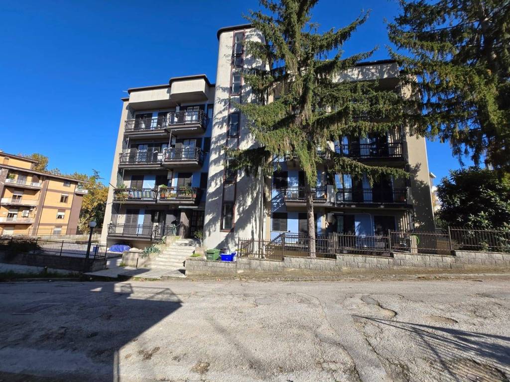 Appartamento a Atripalda in via Guido D'Orso, 1 - Foto 2